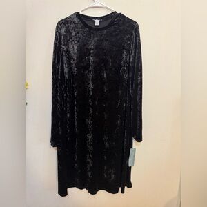 London Times Woman 18W  Black Crushed Velvet Long Sleeve Shift Dress